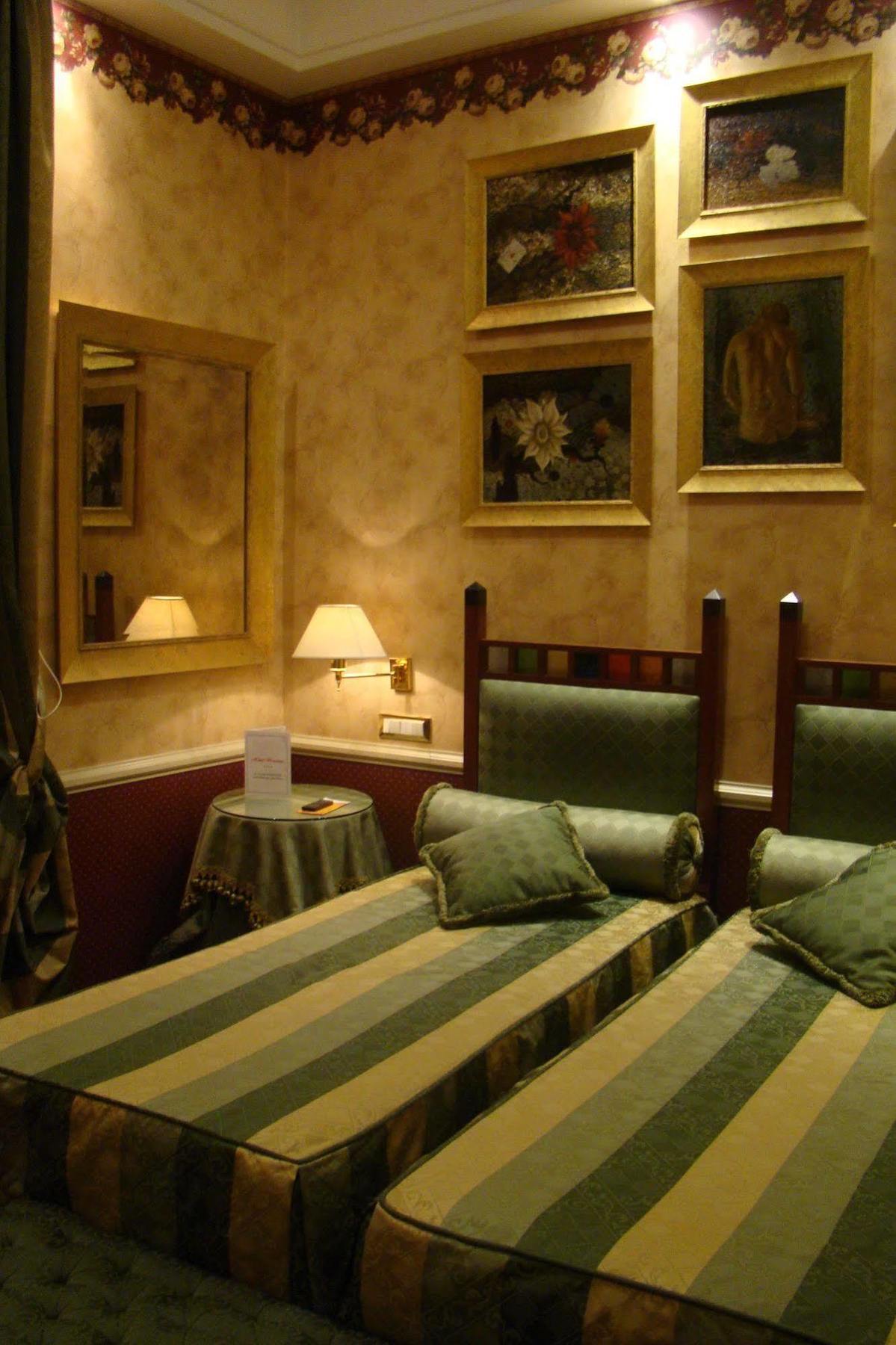 Hotel Britannia Rimini Marina Centro エクステリア 写真